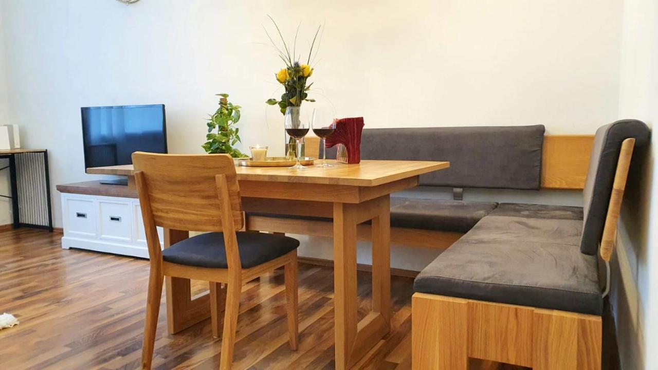 Stylische Ruheoase Appartement Wenen Buitenkant foto